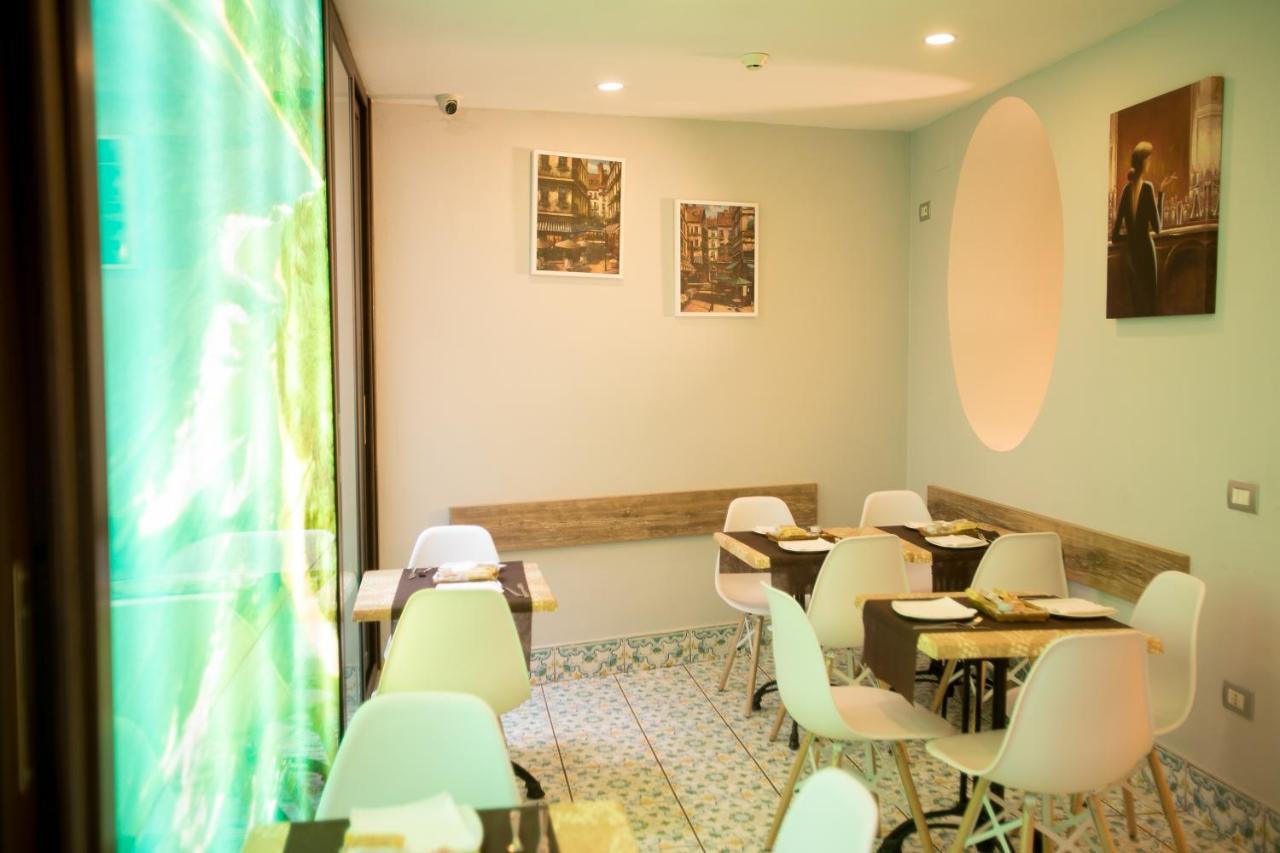 Hotel Potenza Napoli Bagian luar foto